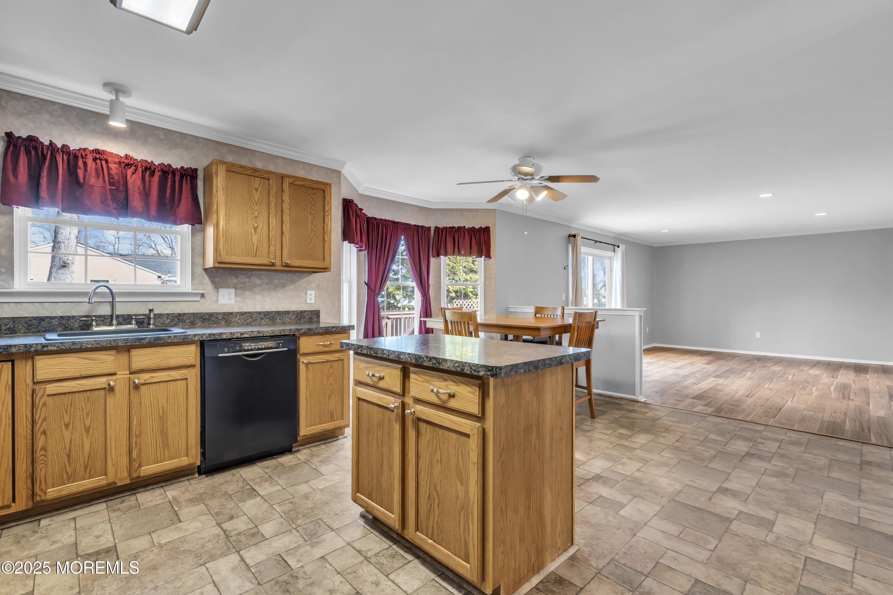 1054 Driftwood Avenue, Manahawkin, New Jersey image 21