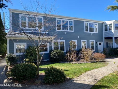 107 Woodland Avenue REAR 2ND FL Avon-by-the-sea NJ 07717