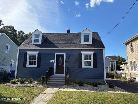 Photo for 16 Oakwood Place