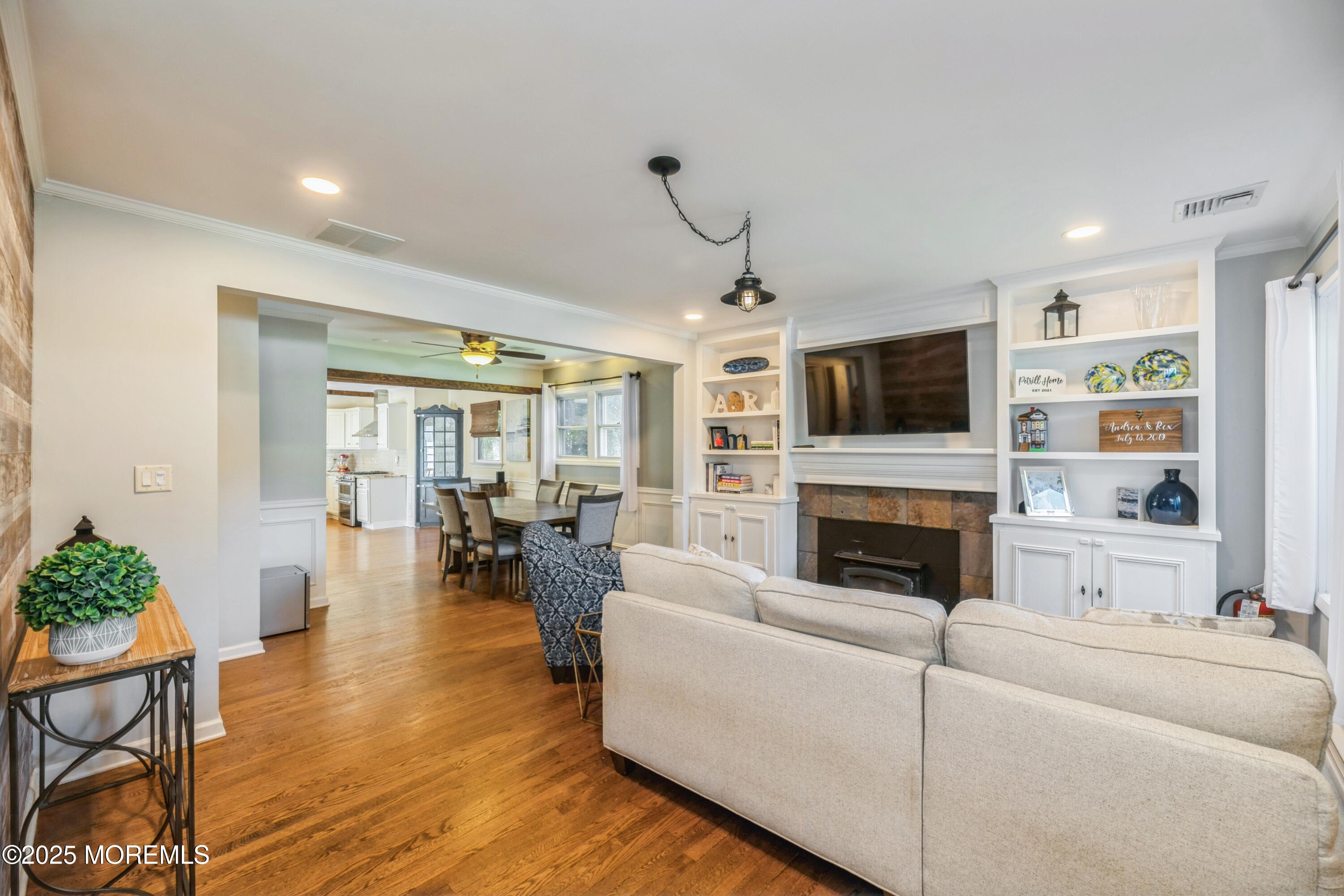13 Poplar Avenue