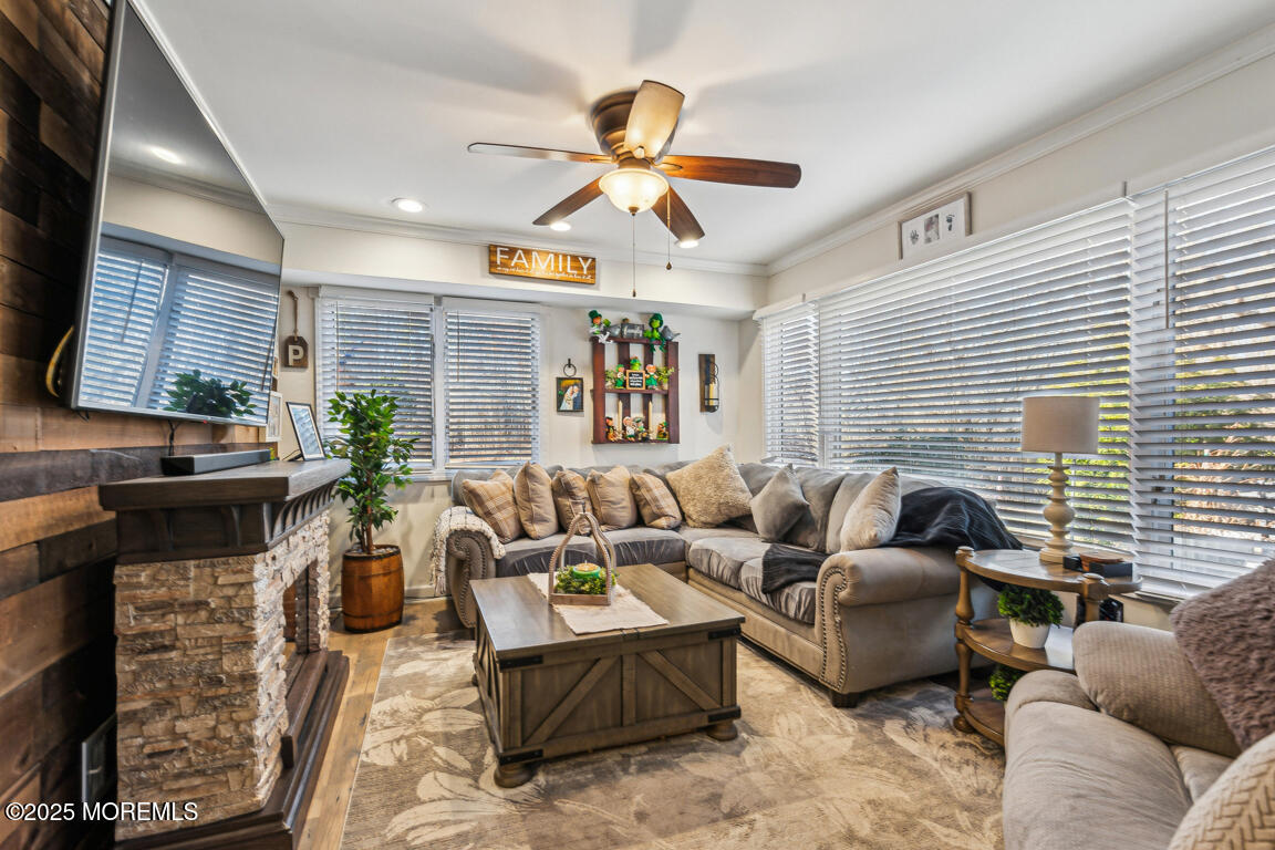 144 Brandywine Court #332, Brick, New Jersey image 4