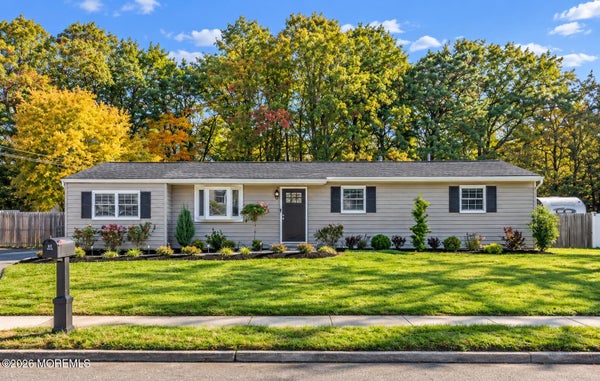 5 CAROL LN, HOWELL, NJ 07731 - Image 4ff0466f1ef665c2ea873e1291e61abc/1201063928
