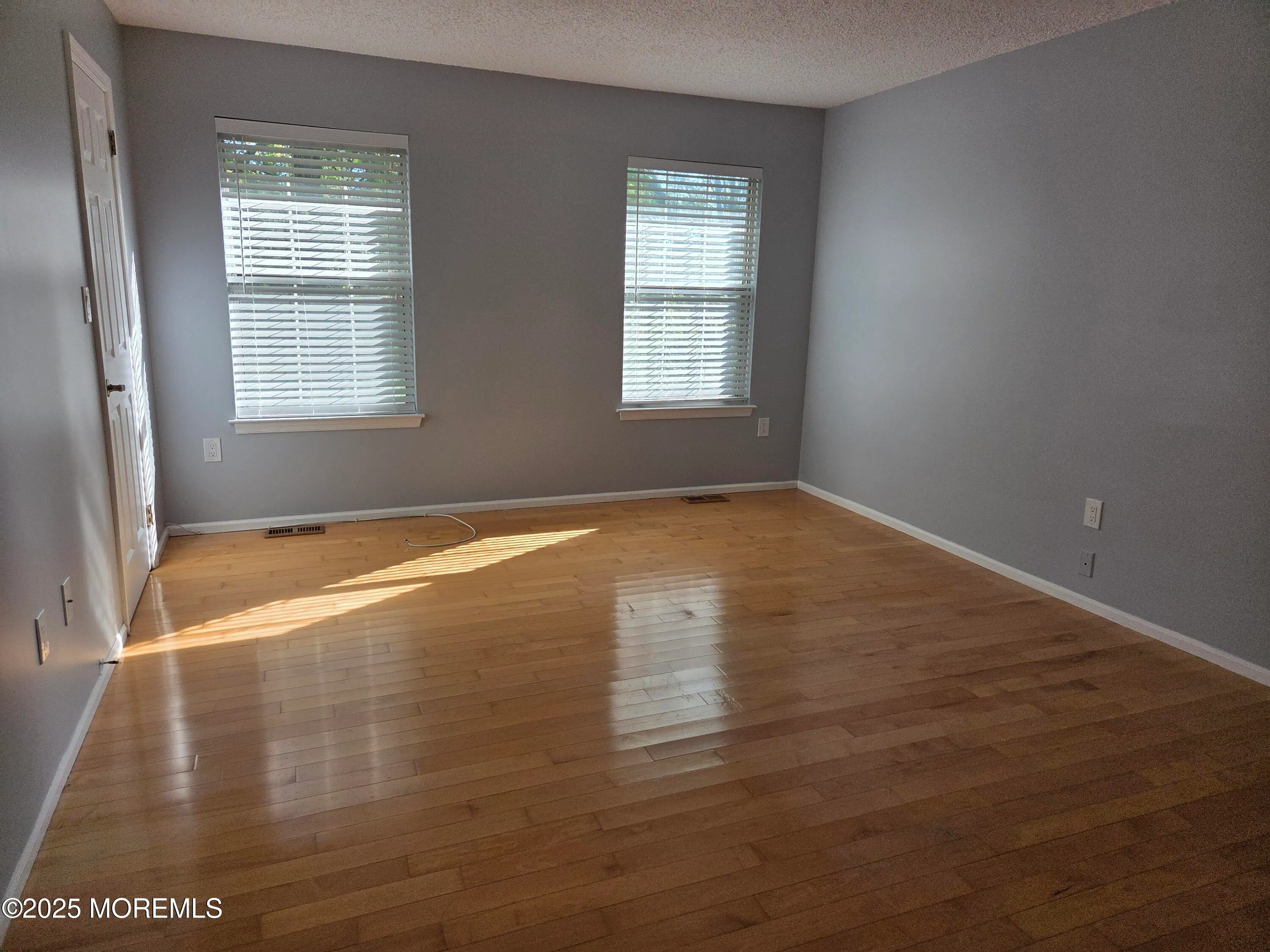 Freehold, New Jersey 07728, United States, 2 Bedrooms Bedrooms, ,3 BathroomsBathrooms,Residential,Active,228556