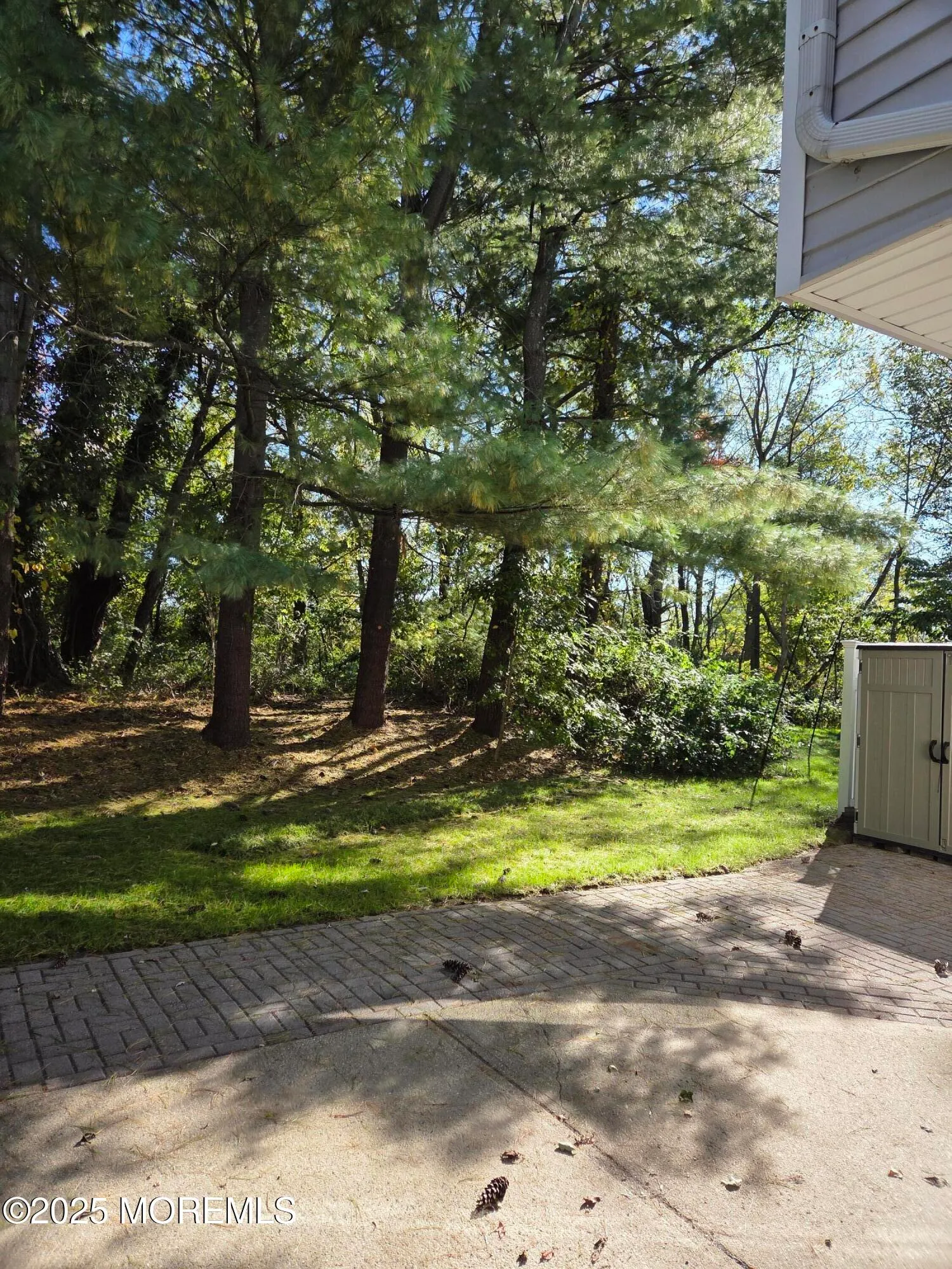 Freehold, New Jersey 07728, United States, 2 Bedrooms Bedrooms, ,3 BathroomsBathrooms,Residential,Active,228556