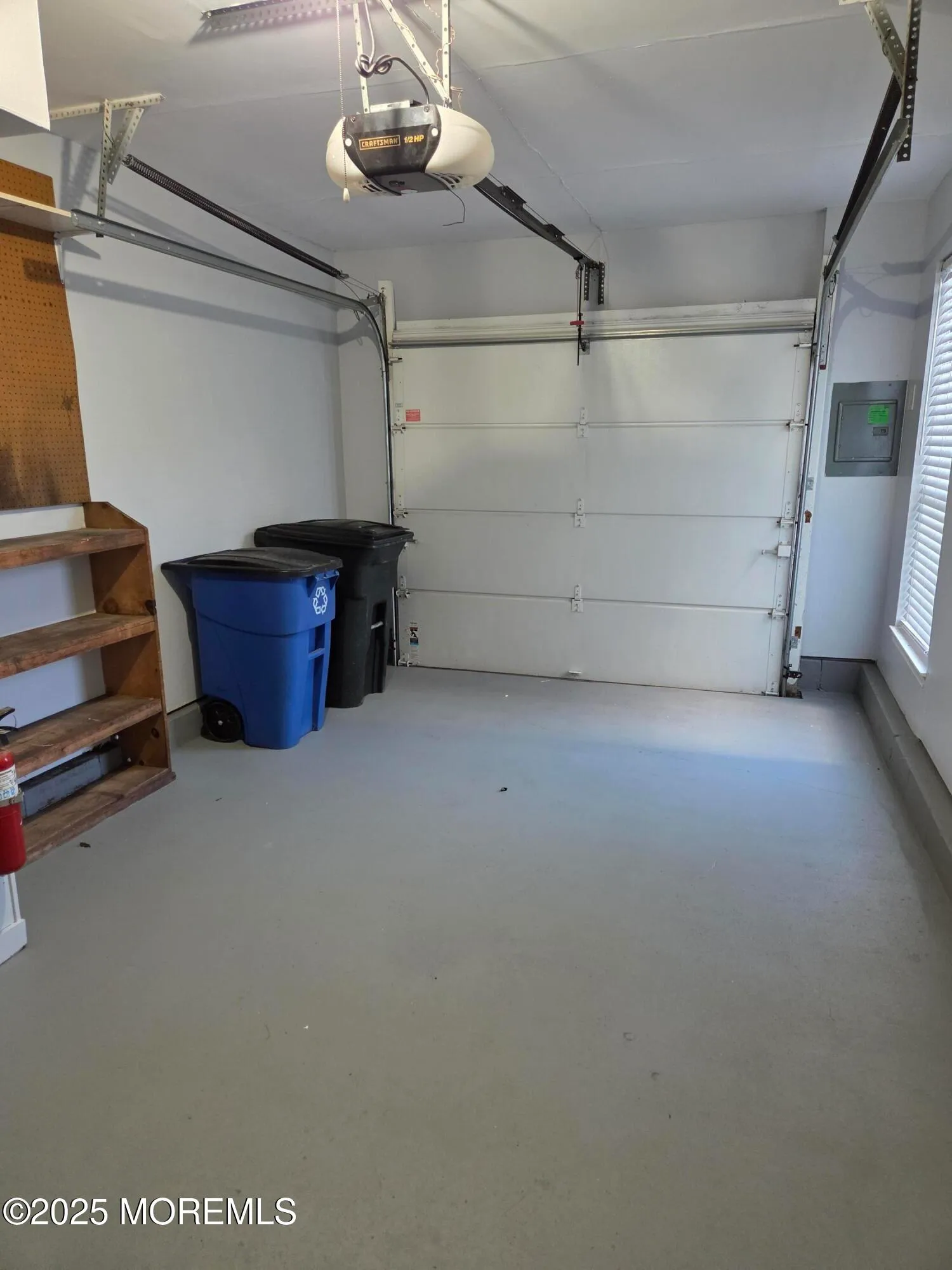 Freehold, New Jersey 07728, United States, 2 Bedrooms Bedrooms, ,3 BathroomsBathrooms,Residential,Active,228556