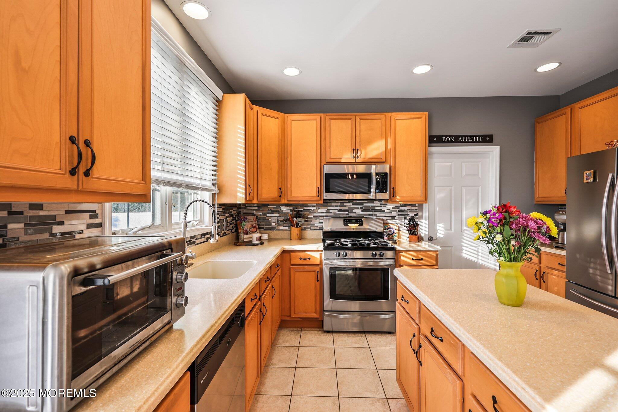 14 Regina Drive, Brick, New Jersey image 18