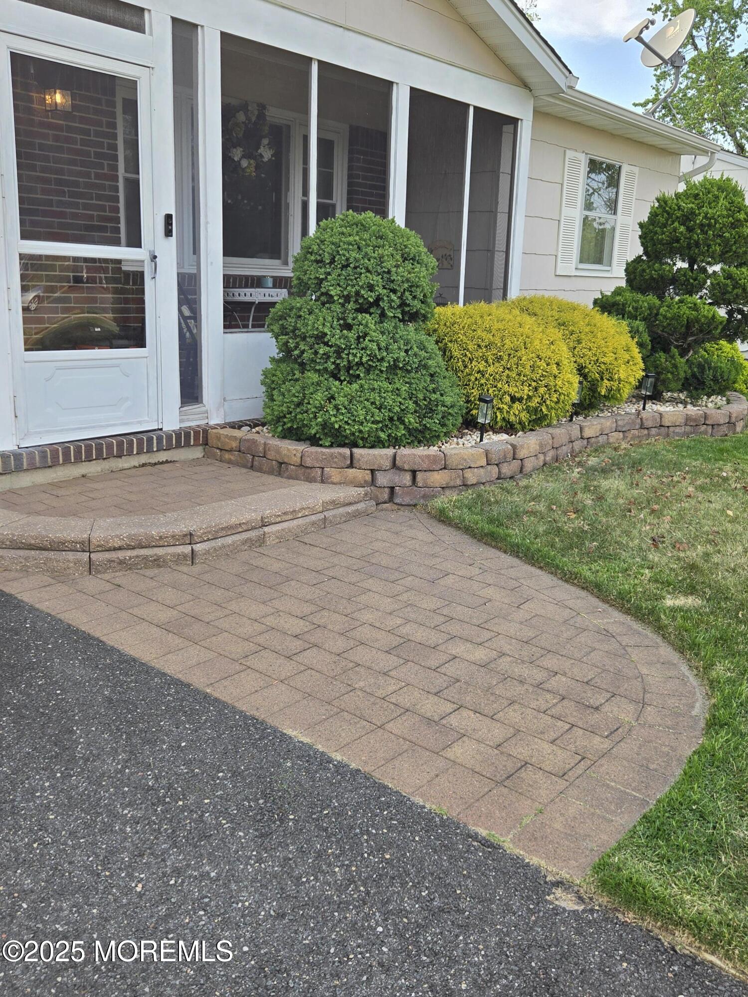 119 Bolingbroke Court, Toms River, New Jersey image 2
