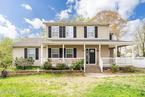 Photo of 829 Knight Street, Toms River, NJ 08753 (MLS # 22610443)