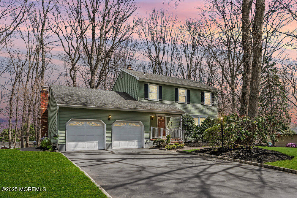 23 Manalapan Woods Drive, Manalapan, New Jersey image 2