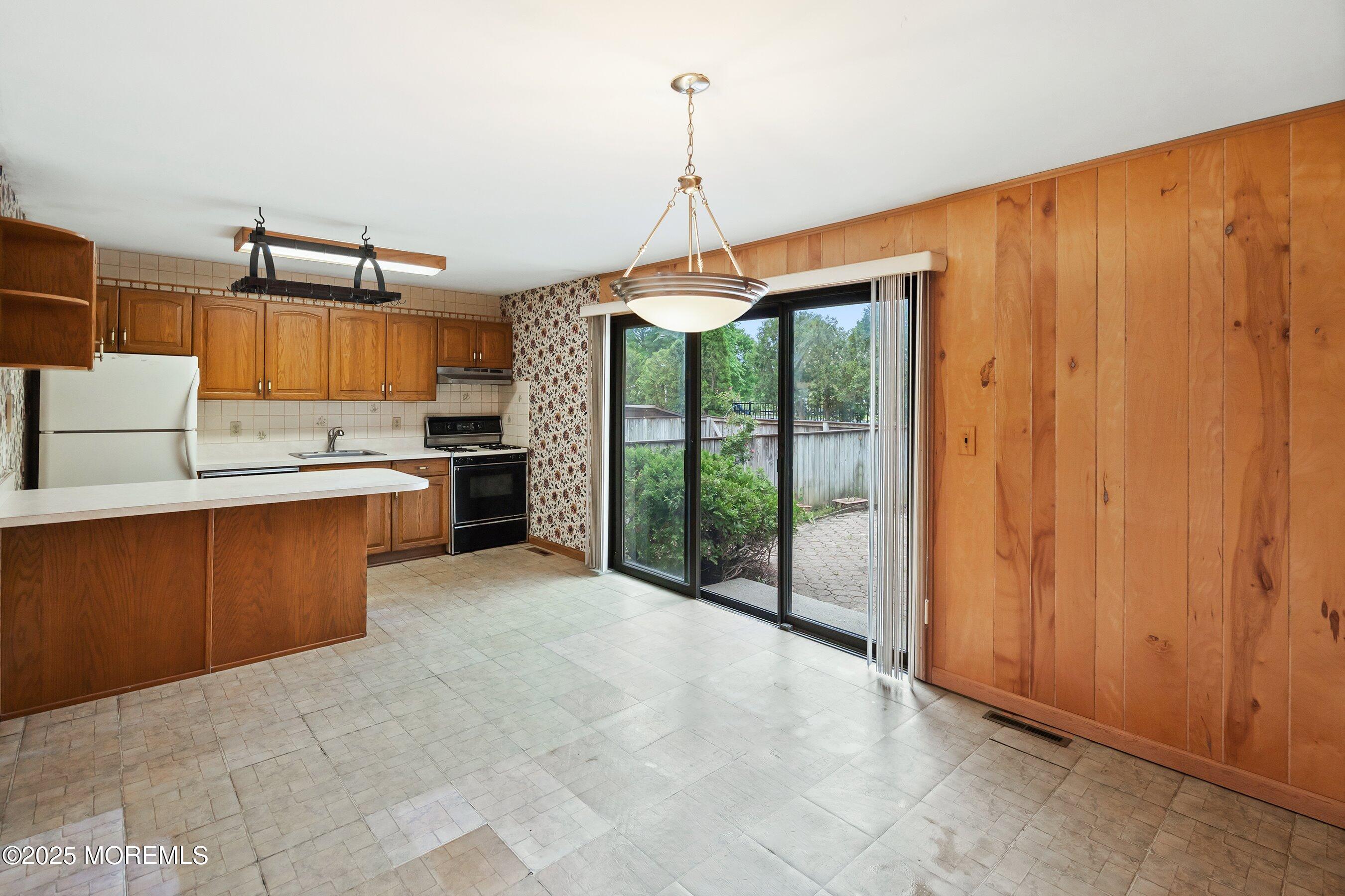 342 Bolton Road, East Windsor, New Jersey image 21