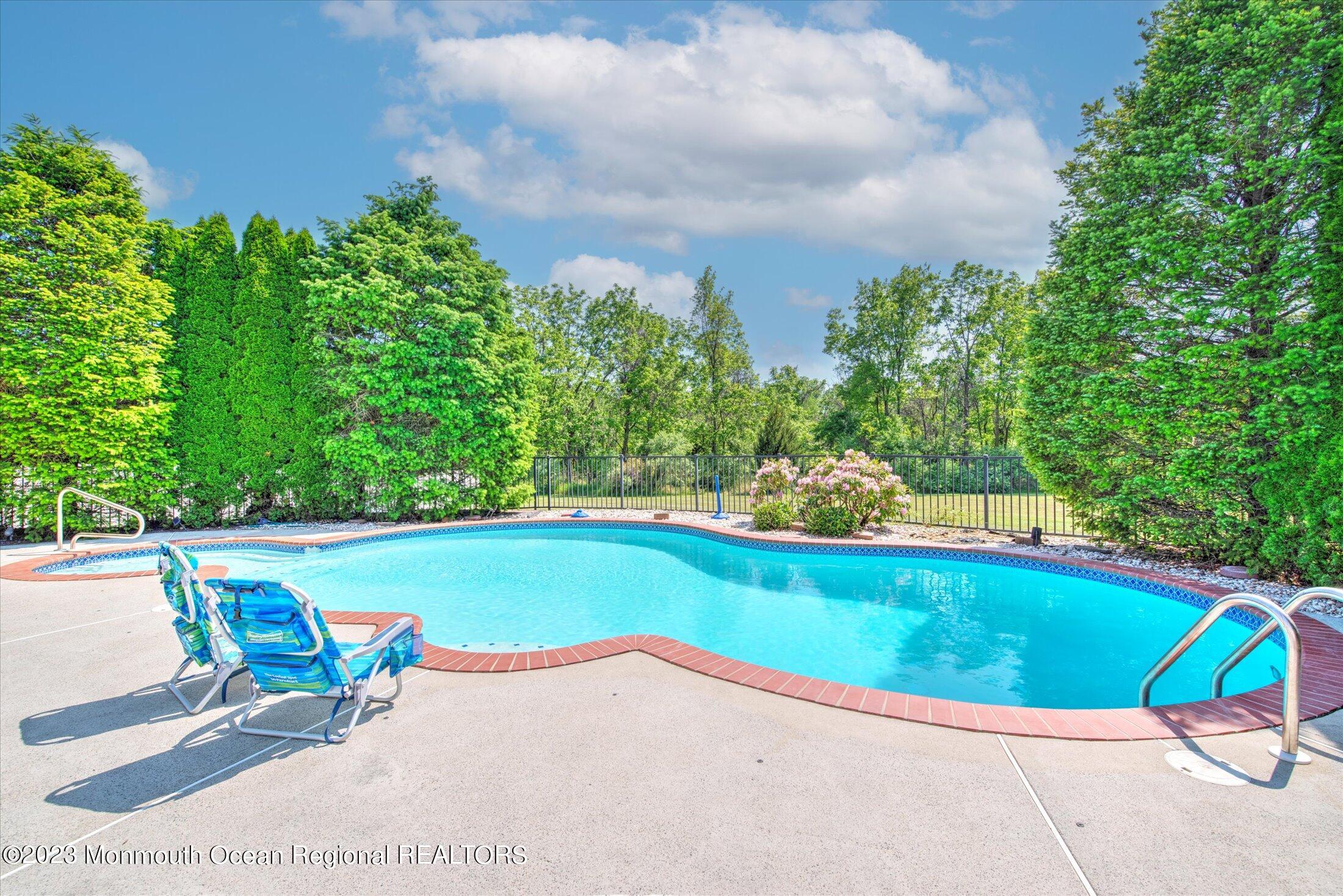23 Stevenson Drive, Marlboro, New Jersey image 38