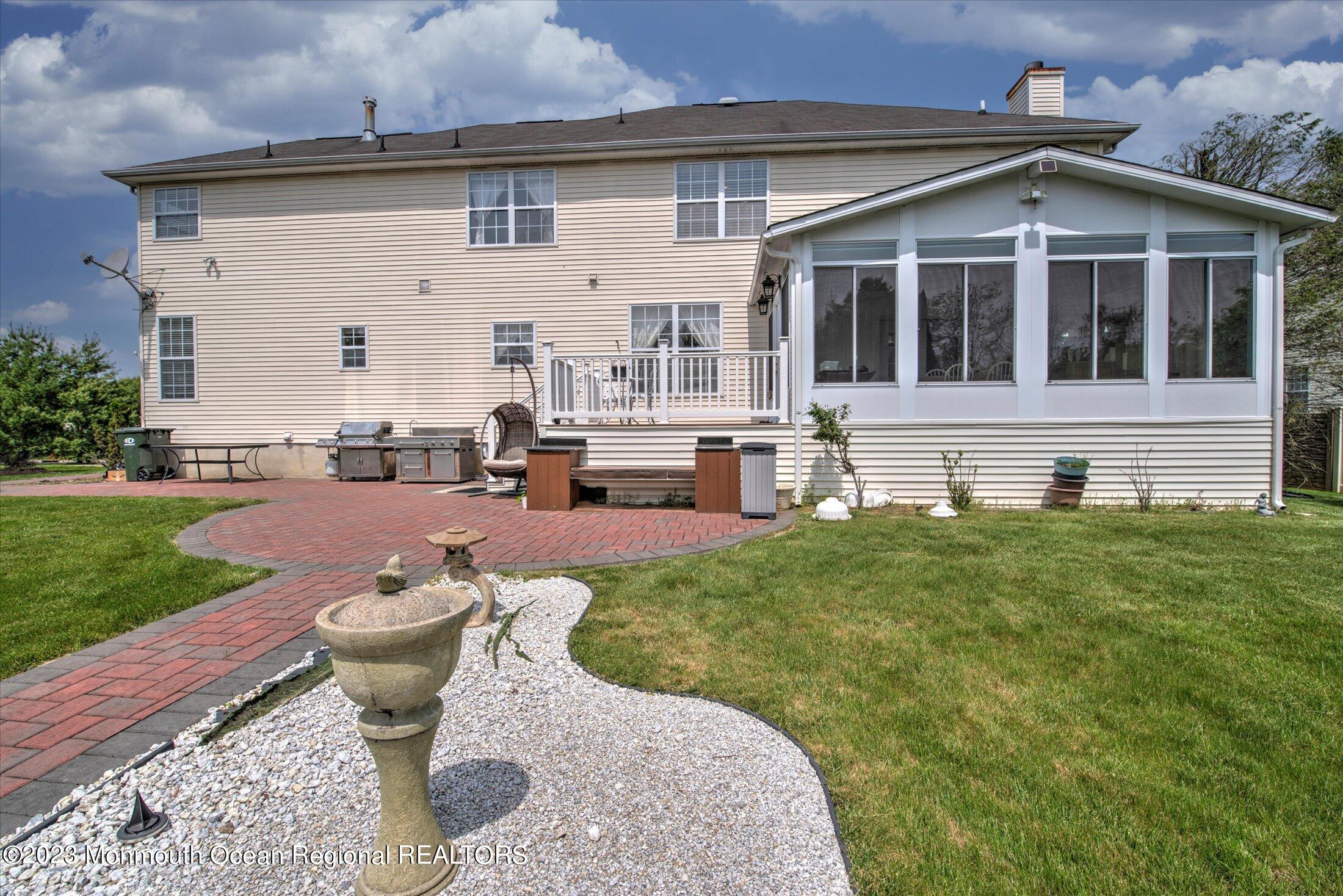23 Stevenson Drive, Marlboro, New Jersey image 44