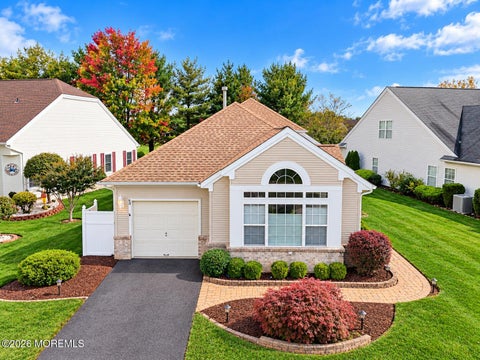 Photo of 38 Isabella Drive, Manchester, NJ 08759 (MLS # 22633028)