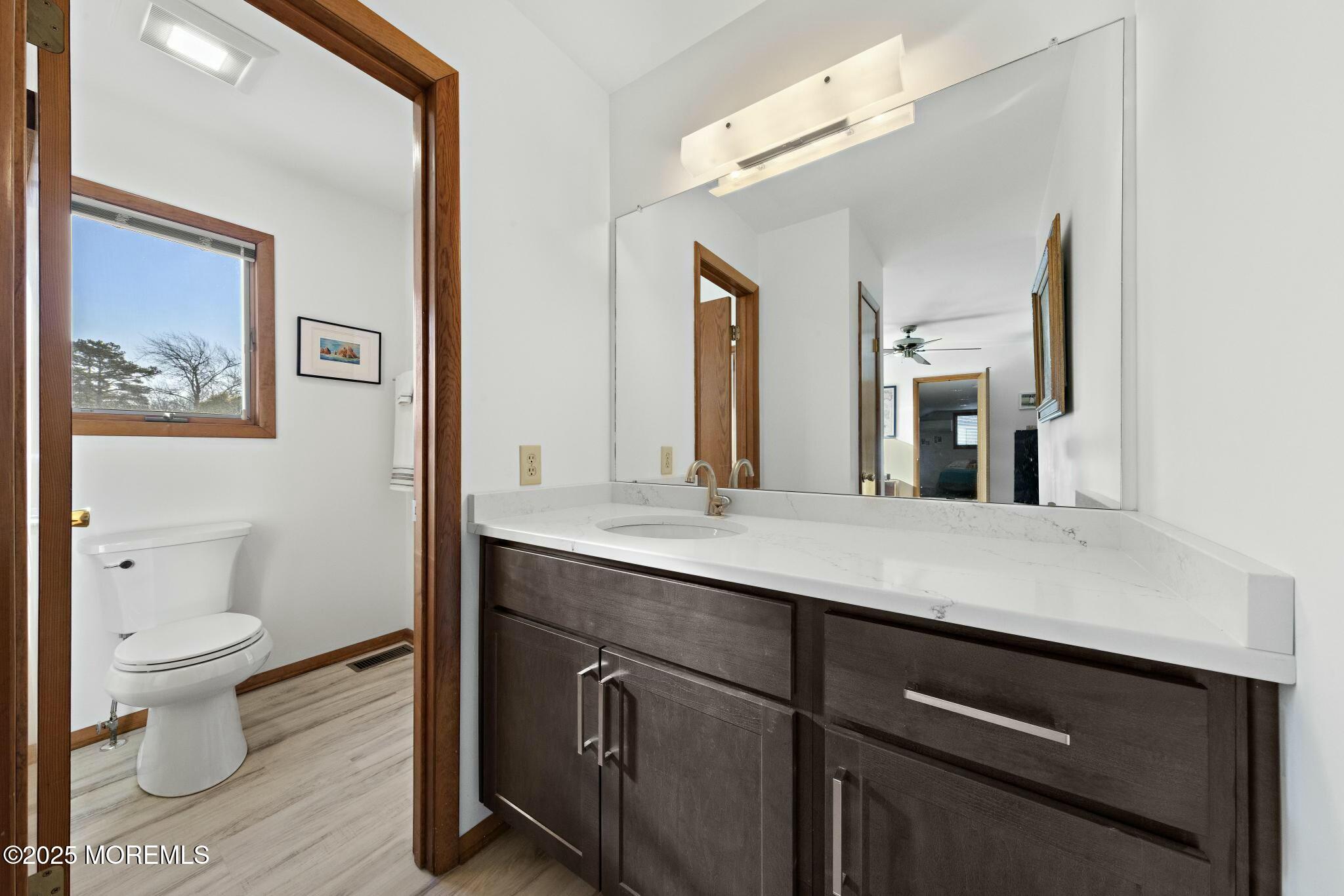 38 Twin Court, Manahawkin, New Jersey image 26