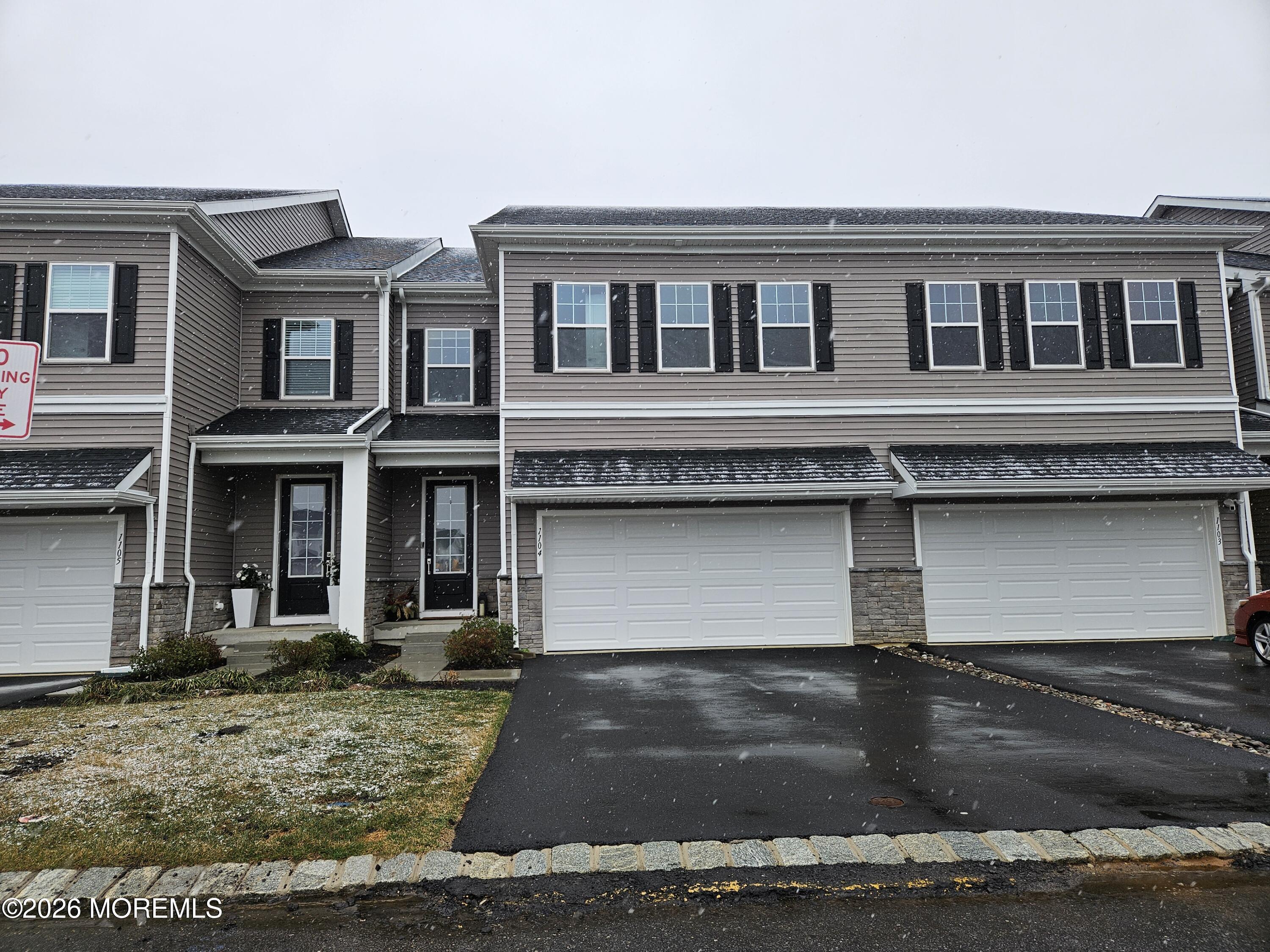 1104 Navigator Avenue