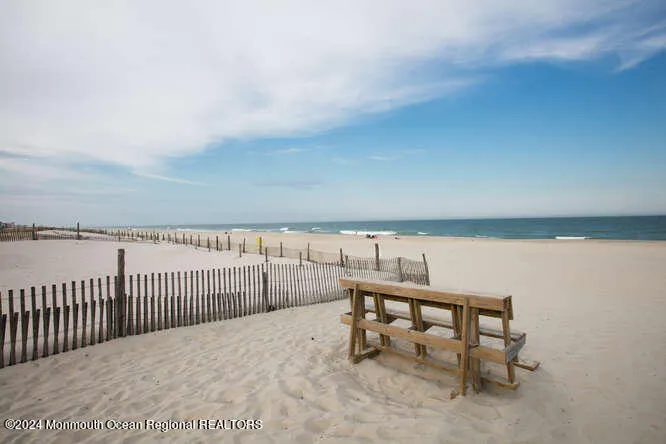 Long Beach Twp, New Jersey 08008, United States, 2 Bedrooms Bedrooms, ,1 BathroomBathrooms,Residential,Active,148966