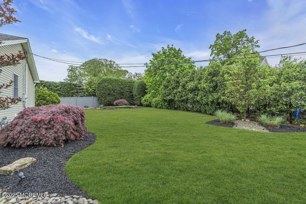 310 Wyckoff Road, Eatontown, New Jersey image 28