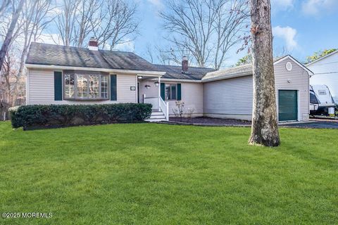 Photo of 390 Frank Applegate Road, Jackson, NJ 08527 (MLS # 22535848)