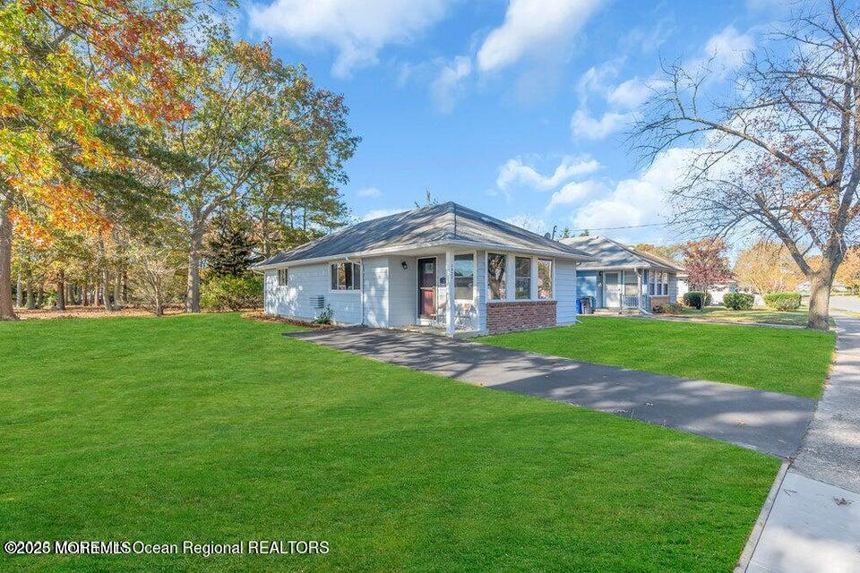 1827 Mount Idenburg Lane, Toms River, New Jersey image 2