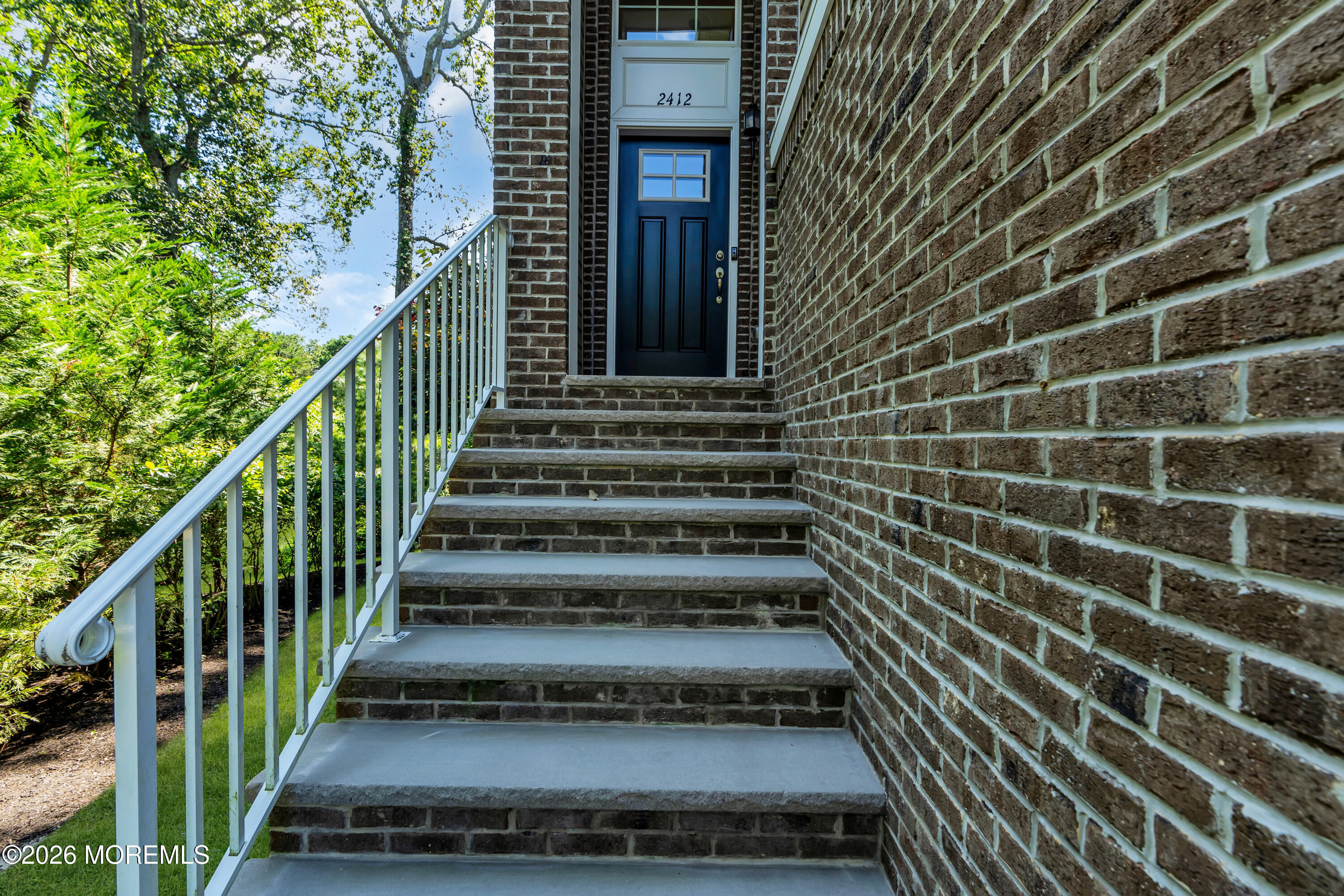 2412 Greentree Drive