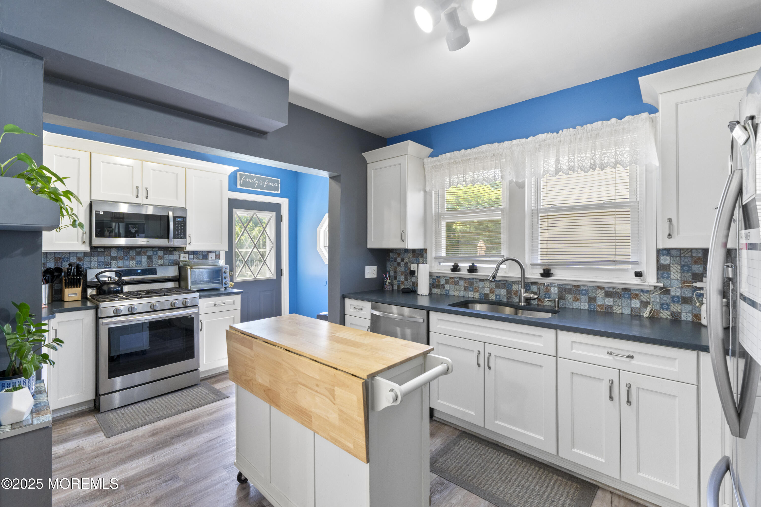 6 Hermann Street, Carteret, New Jersey image 9