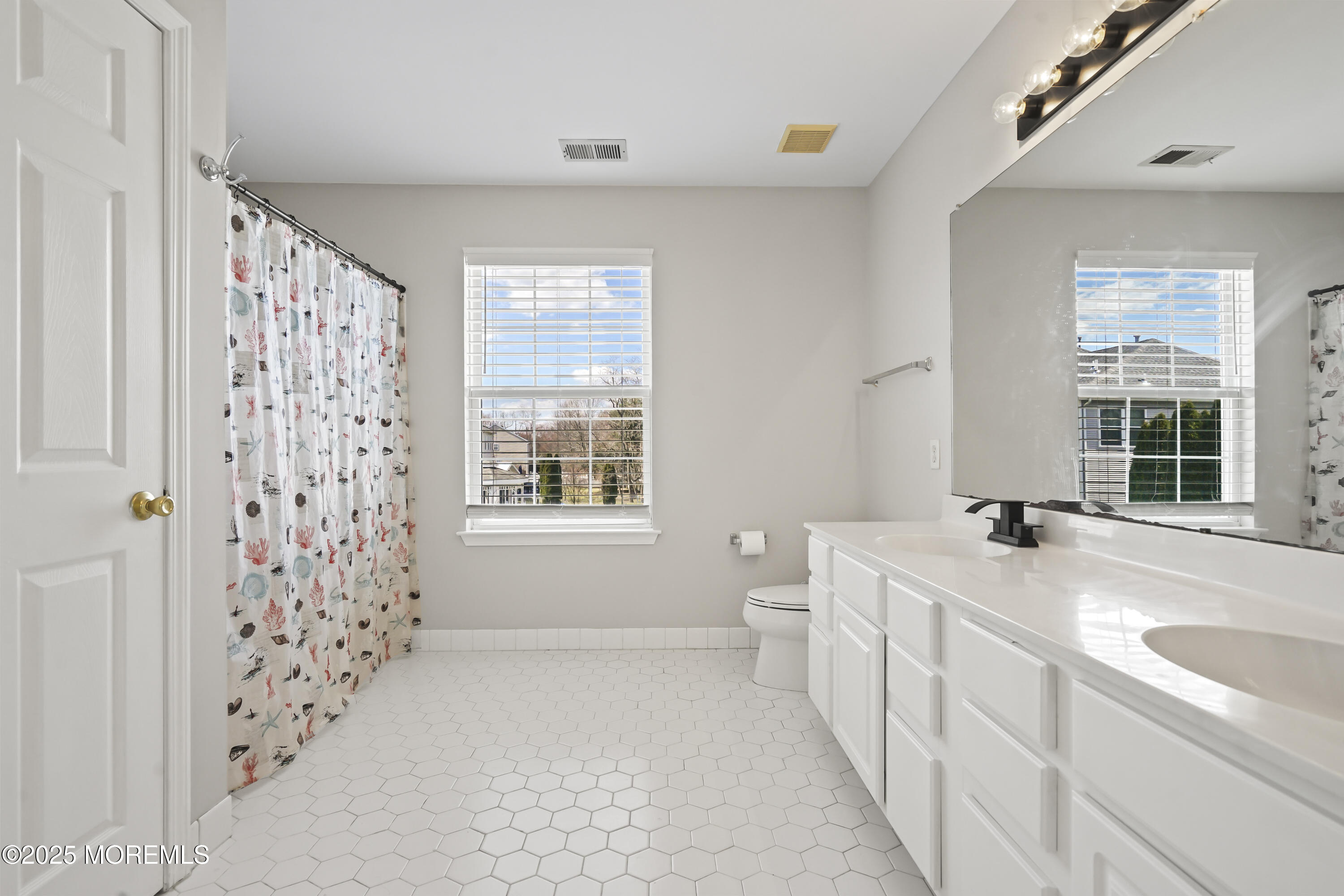 5 Pecan Valley Drive, Marlboro, New Jersey image 19