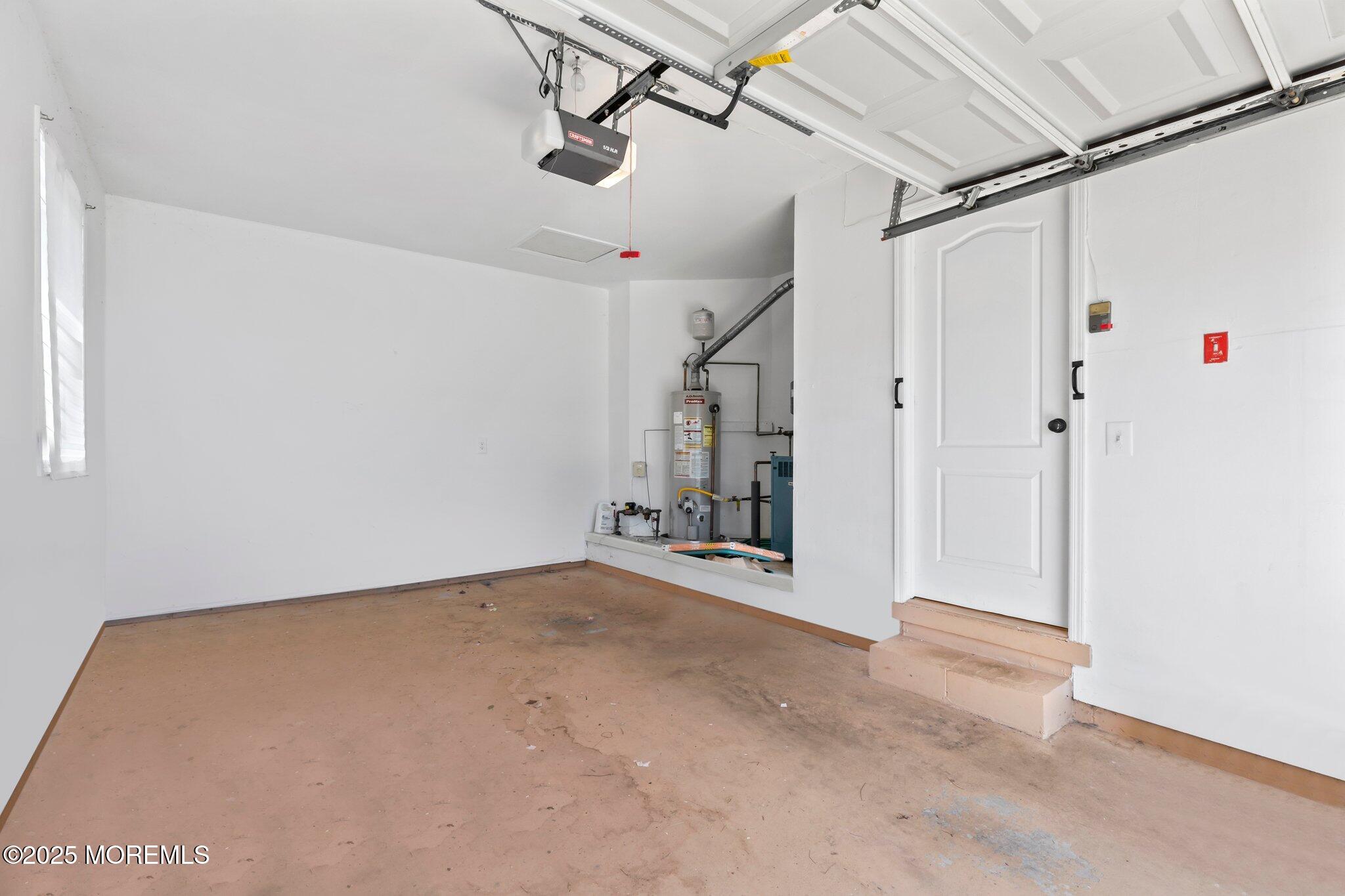 40 Prince Charles Drive, Toms River, New Jersey image 16