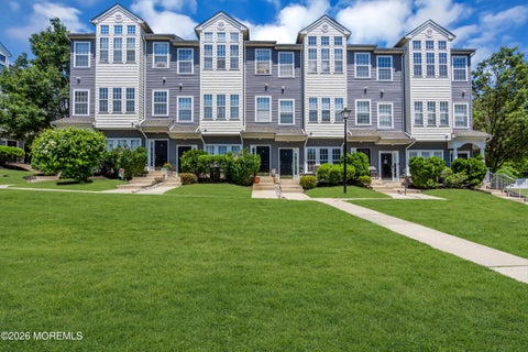 Townhouse For Rent - 9 River Lane<br/> Delanco, NJ 08075