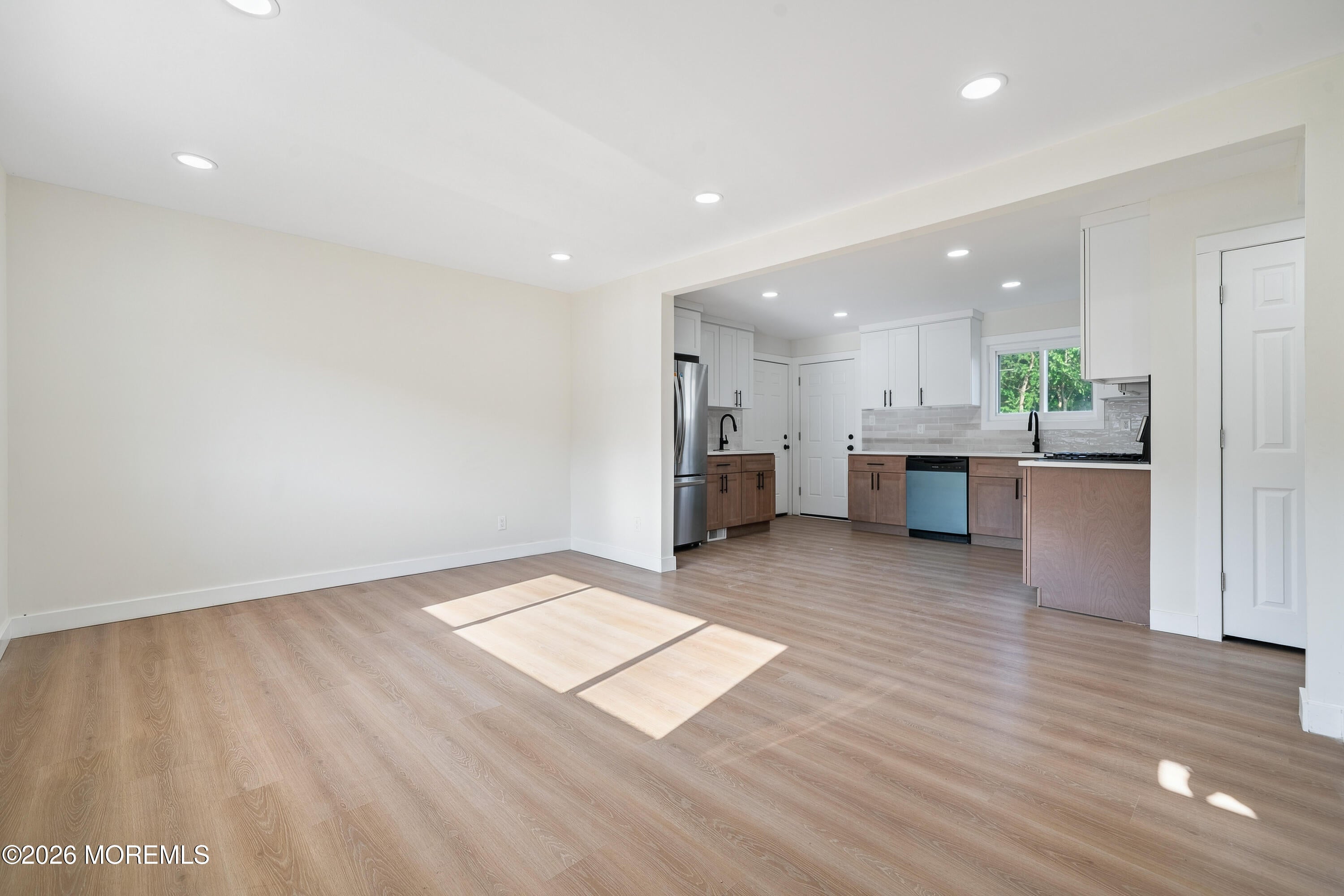 33 Glen Road