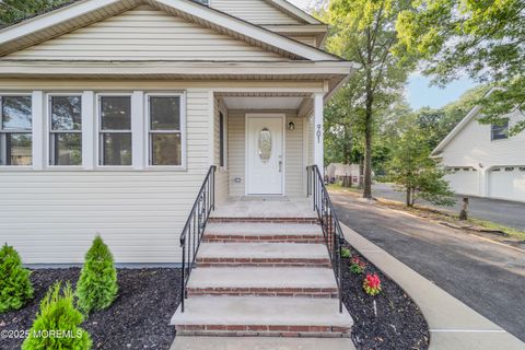901 Palmer Avenue Holmdel NJ 07733