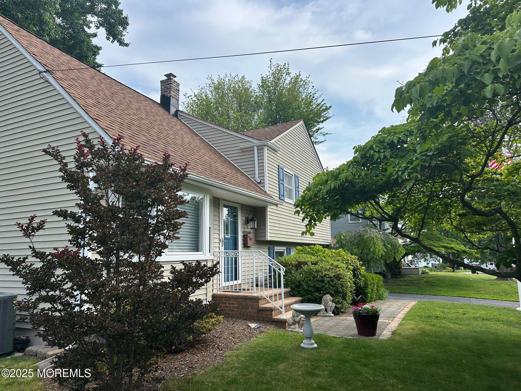 8 Millbrook Drive