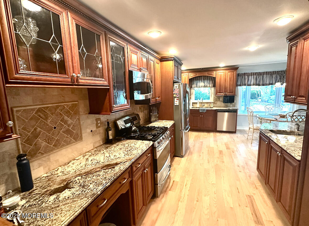 8 Millbrook Drive