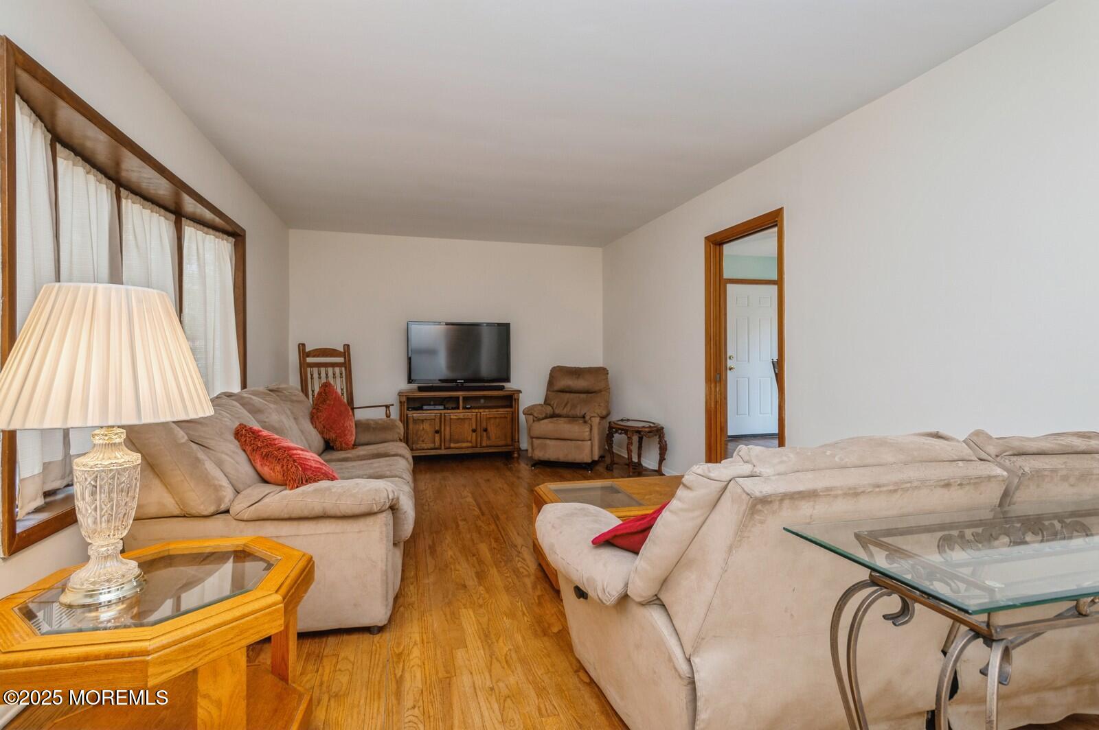 87 Poricy Lane, Red Bank, New Jersey image 2