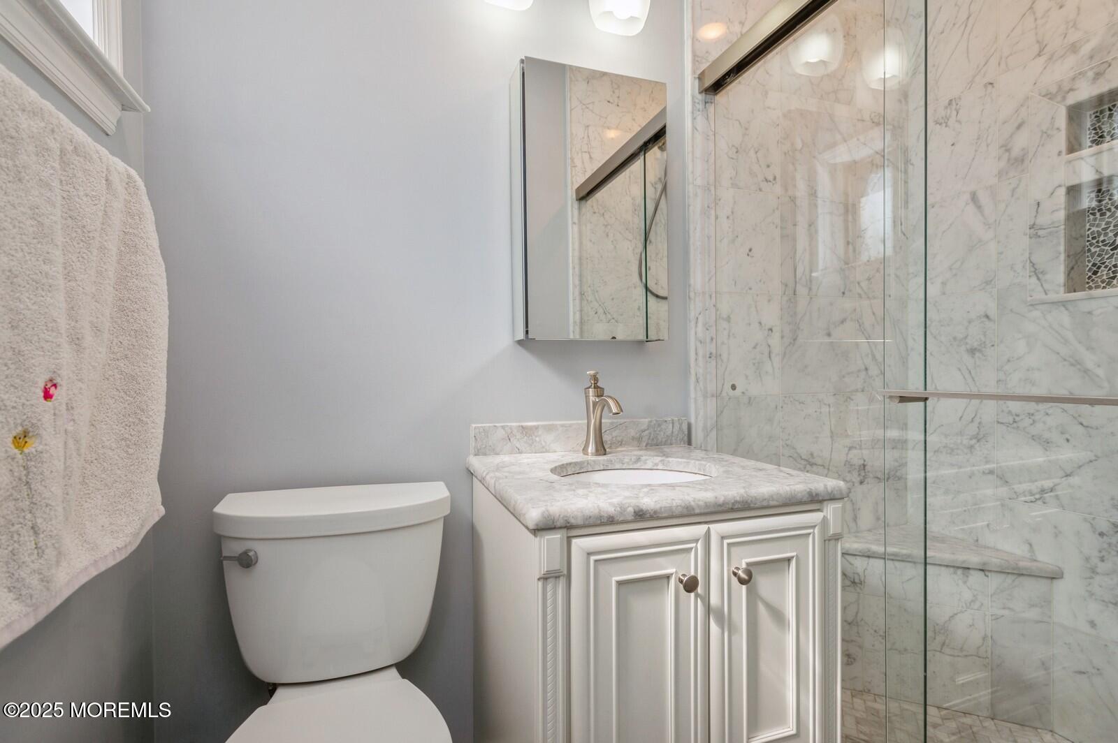87 Poricy Lane, Red Bank, New Jersey image 6