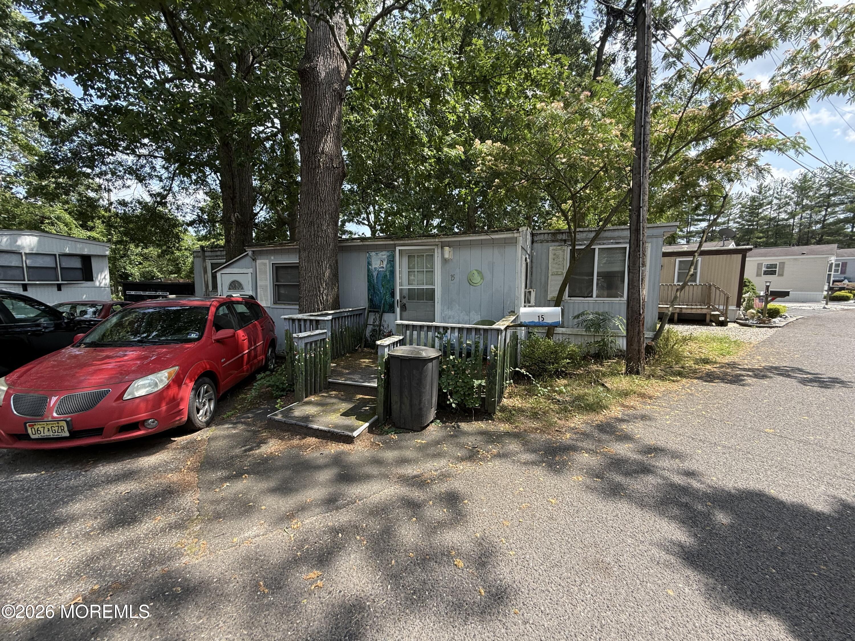 15 Pinewood Trail