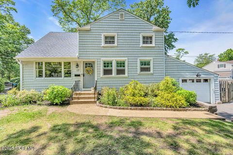 17 Maplewood Drive Middletown NJ 07748
