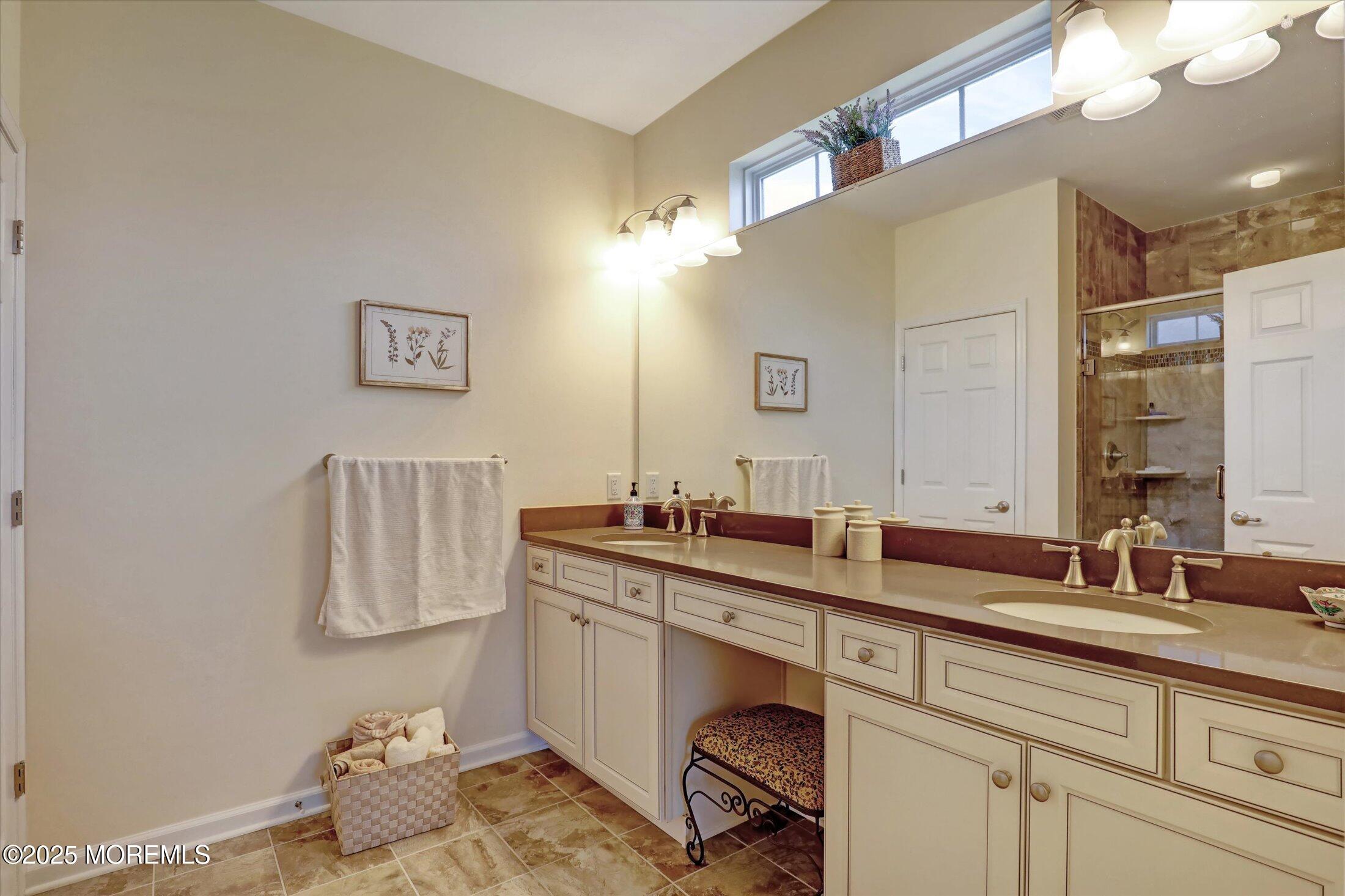 24 Moonlight Way, Howell, New Jersey image 23