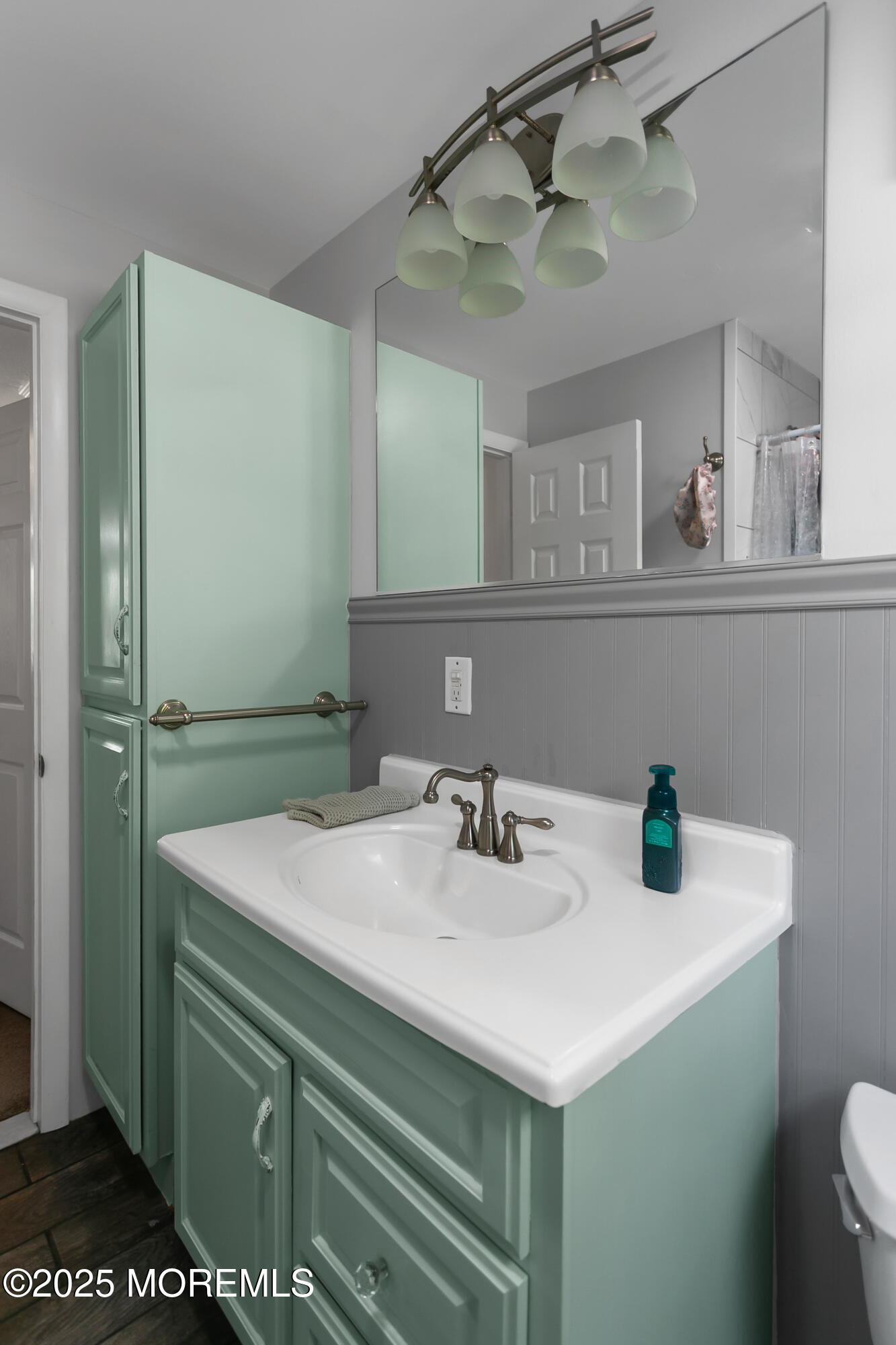 11 Woodside Drive, Red Bank, New Jersey image 18