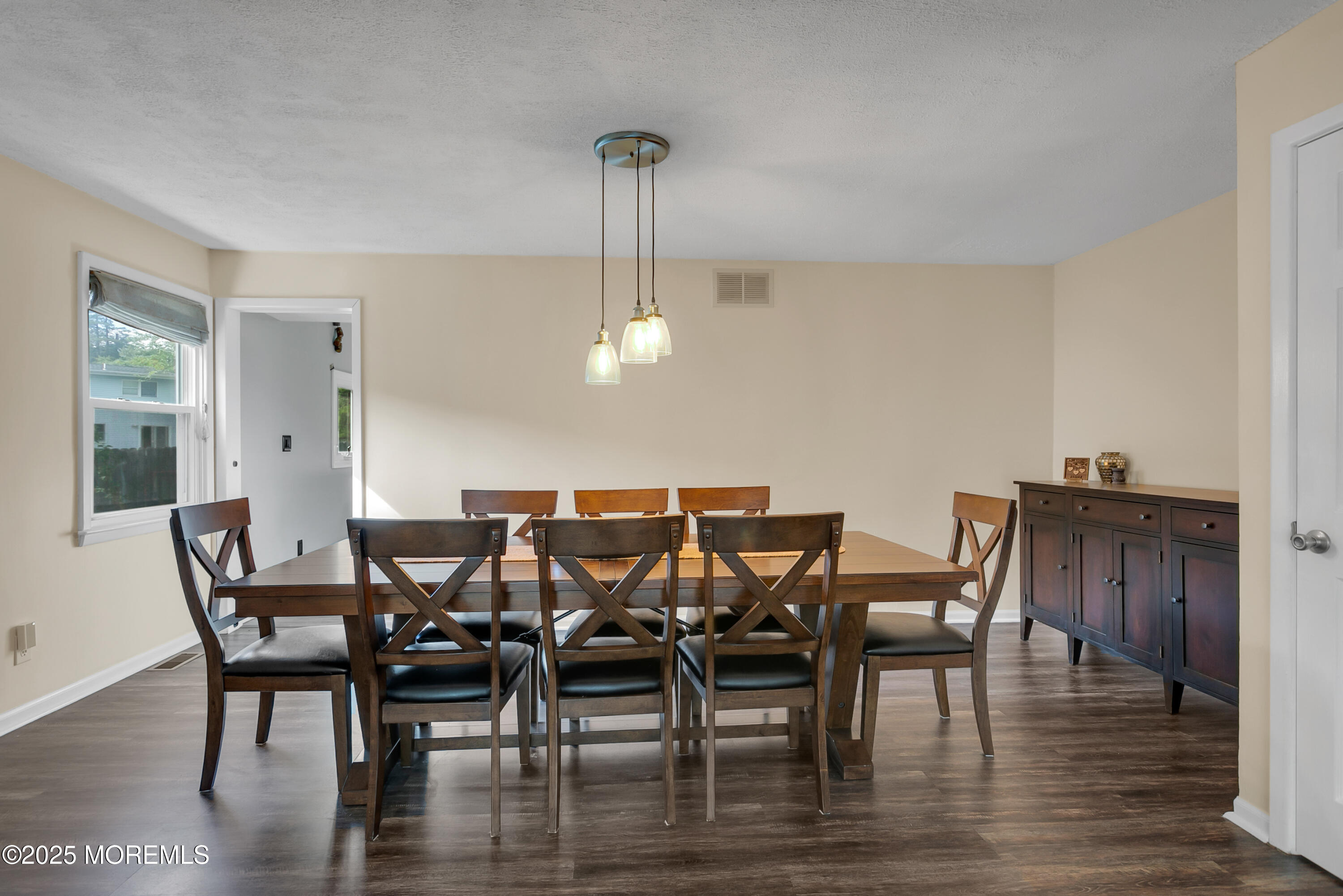 11 Woodside Drive, Red Bank, New Jersey image 10