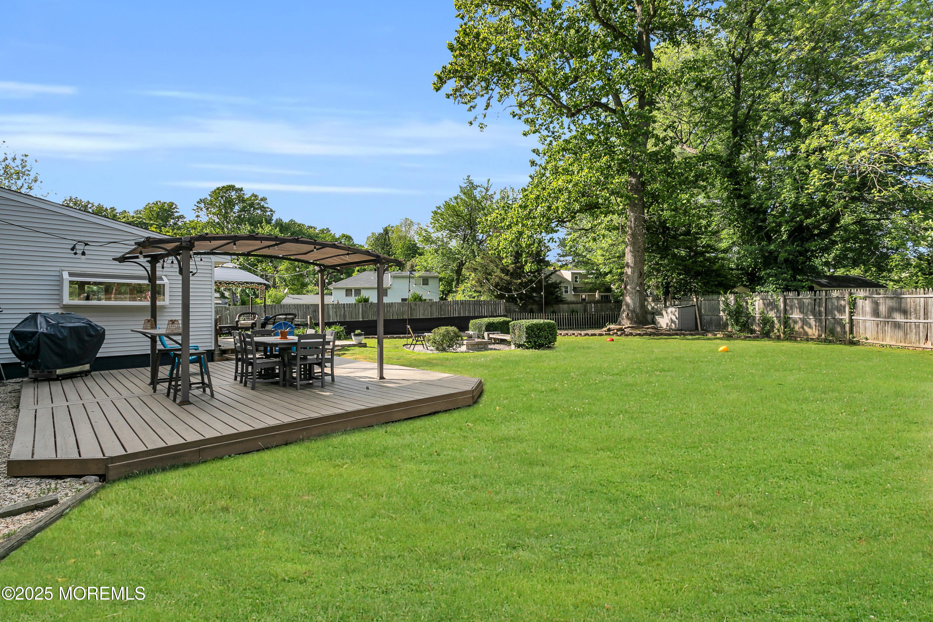 11 Woodside Drive, Red Bank, New Jersey image 39