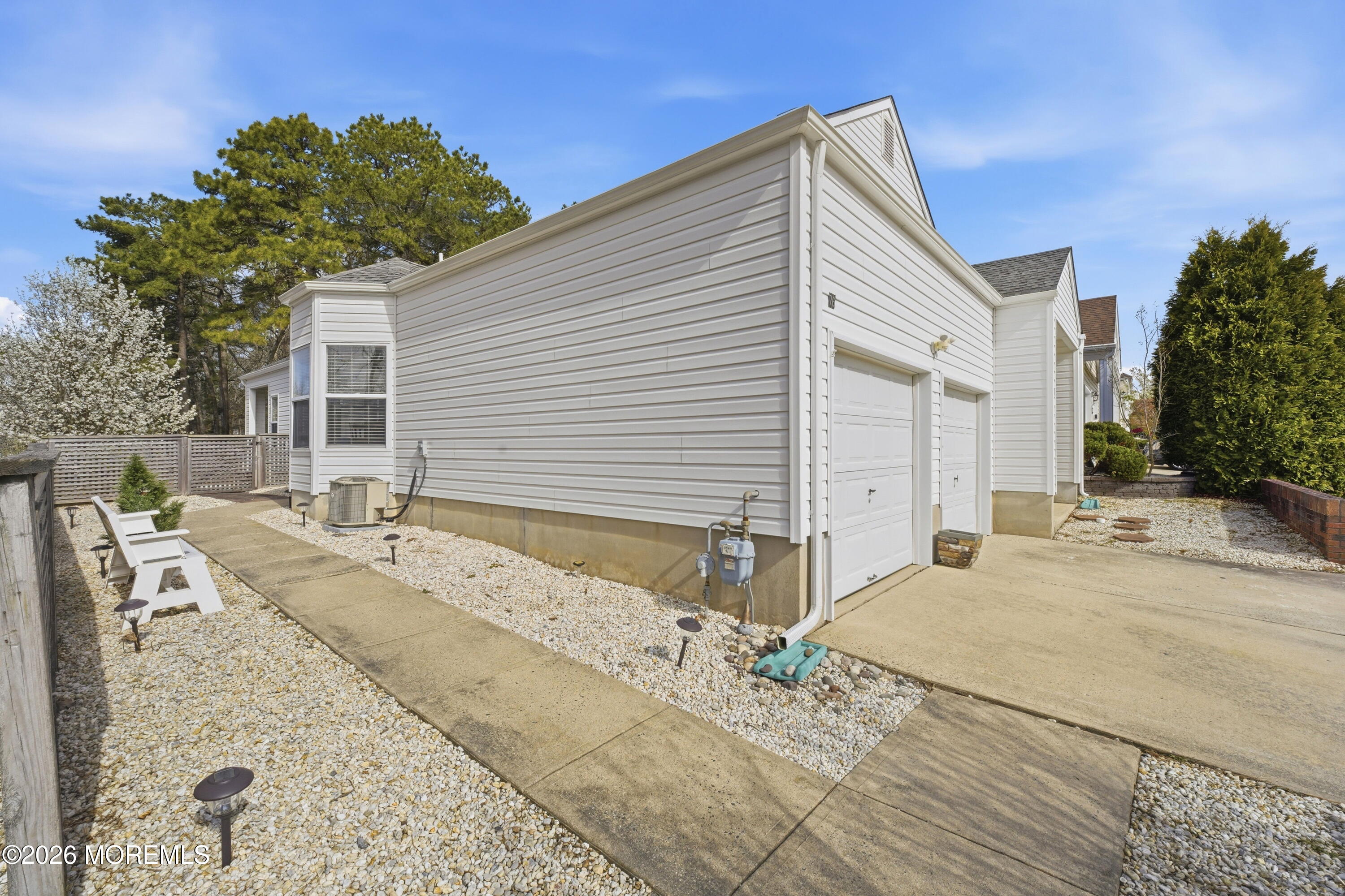 76 Summerhill Drive