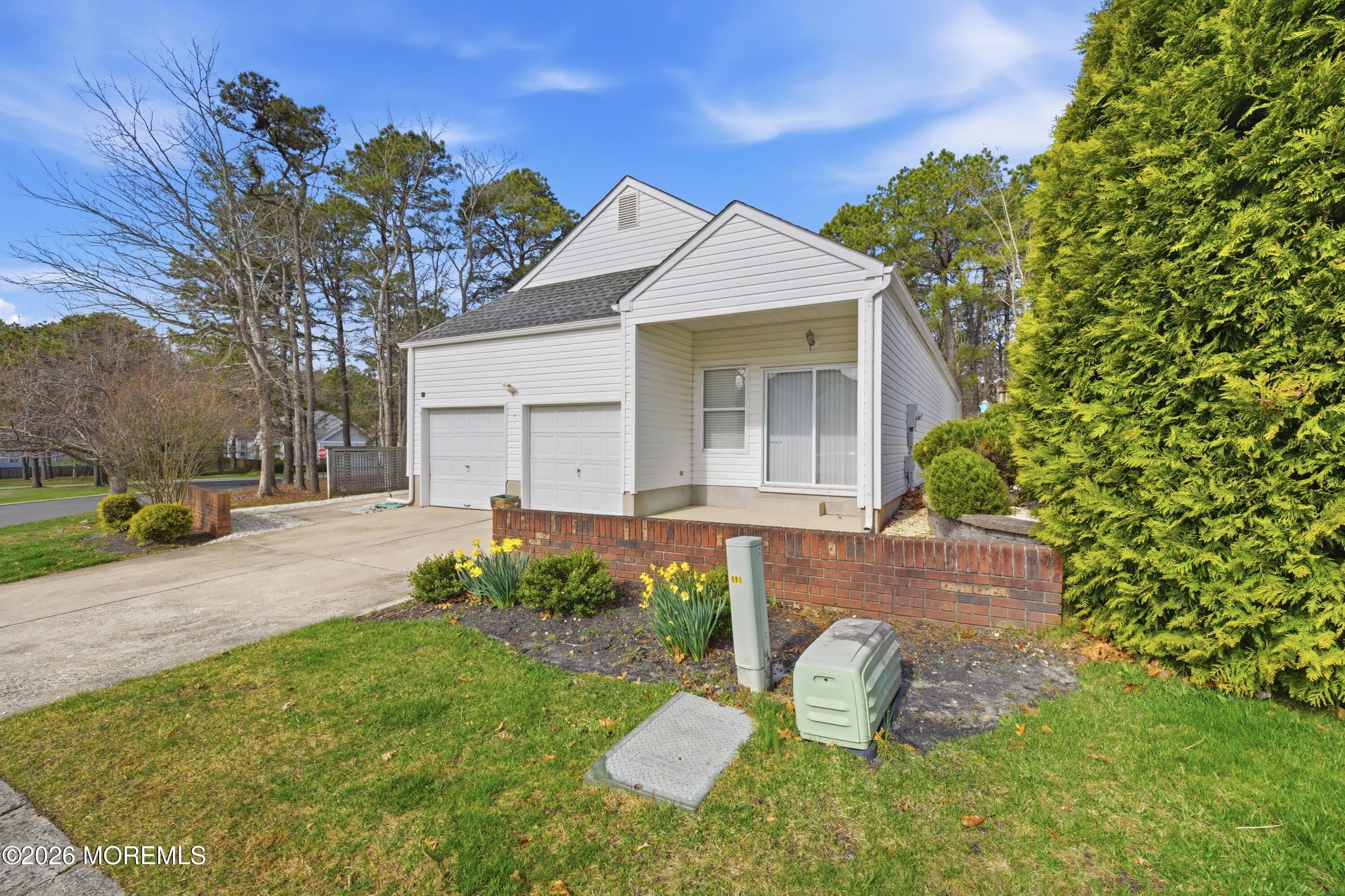 76 Summerhill Drive