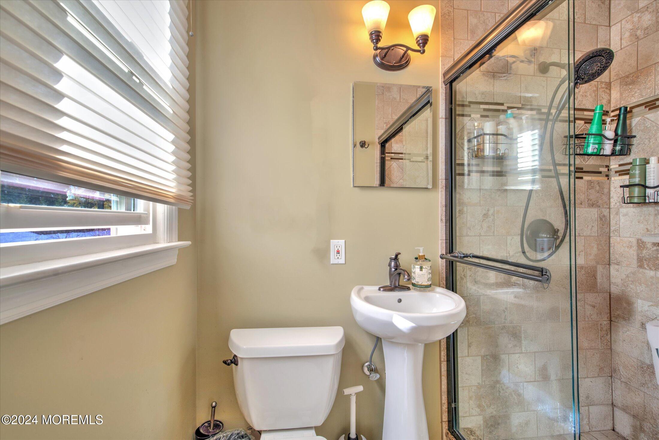 509 Newman Springs Road, Lincroft, New Jersey image 20