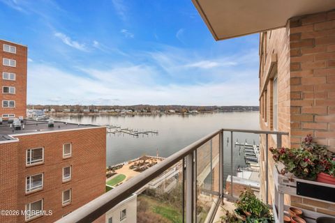 Photo of 28 Riverside Avenue #6M, Red Bank, NJ 07701 (MLS # 22609792)