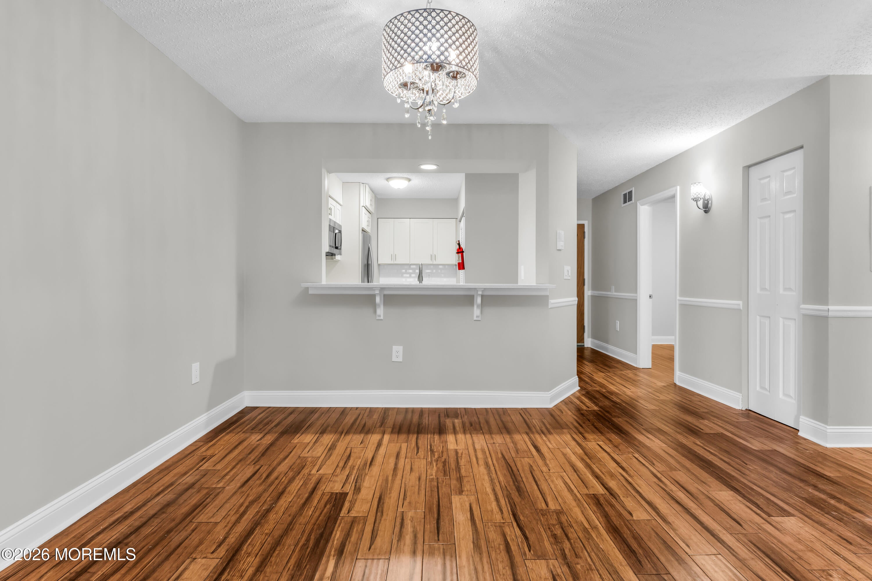 32 Center Avenue 3