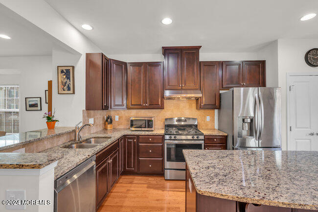 77 Phillip E. Frank Way, Aberdeen, New Jersey image 16