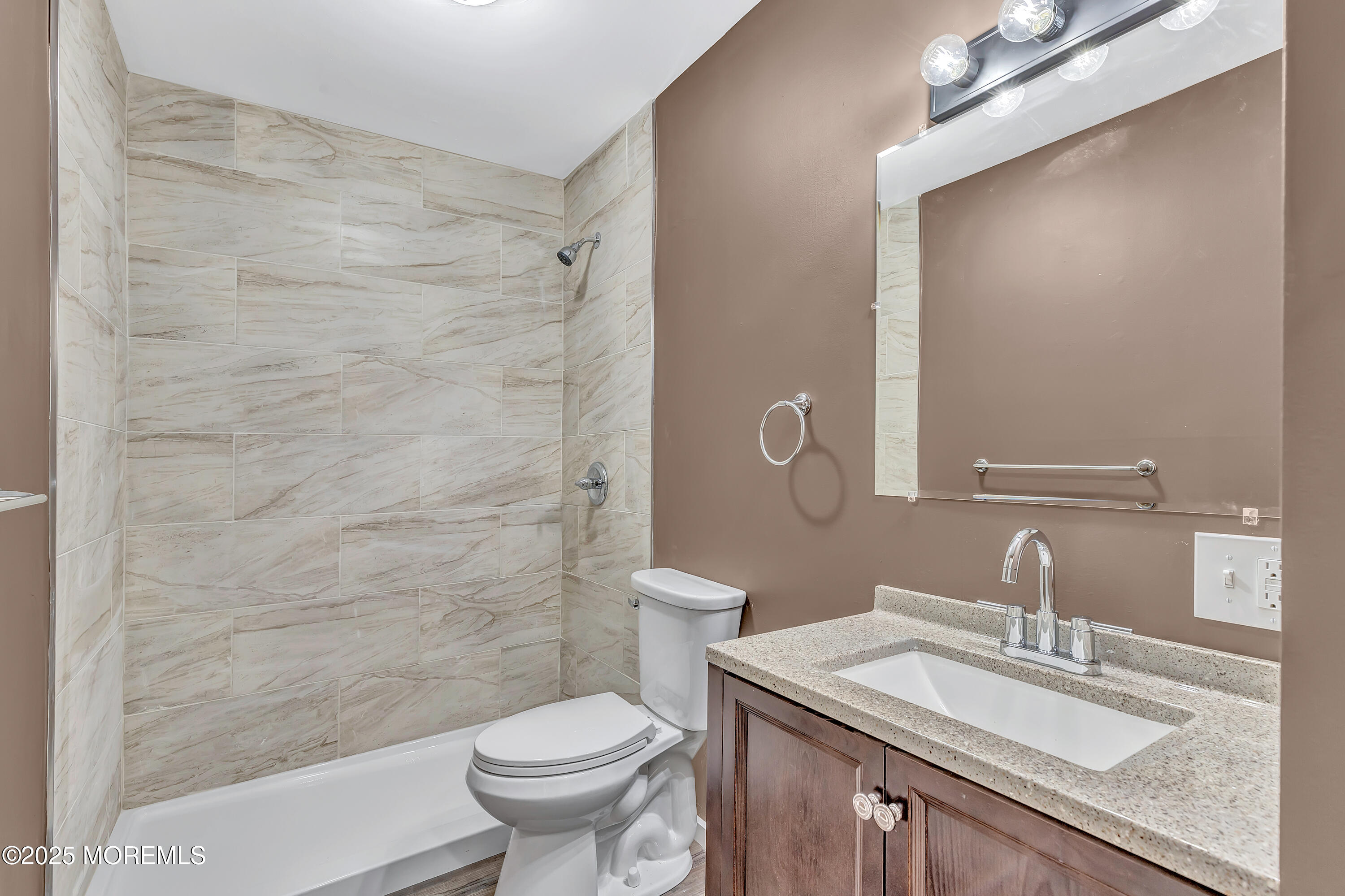 885A Inverness Court, Lakewood, New Jersey image 24