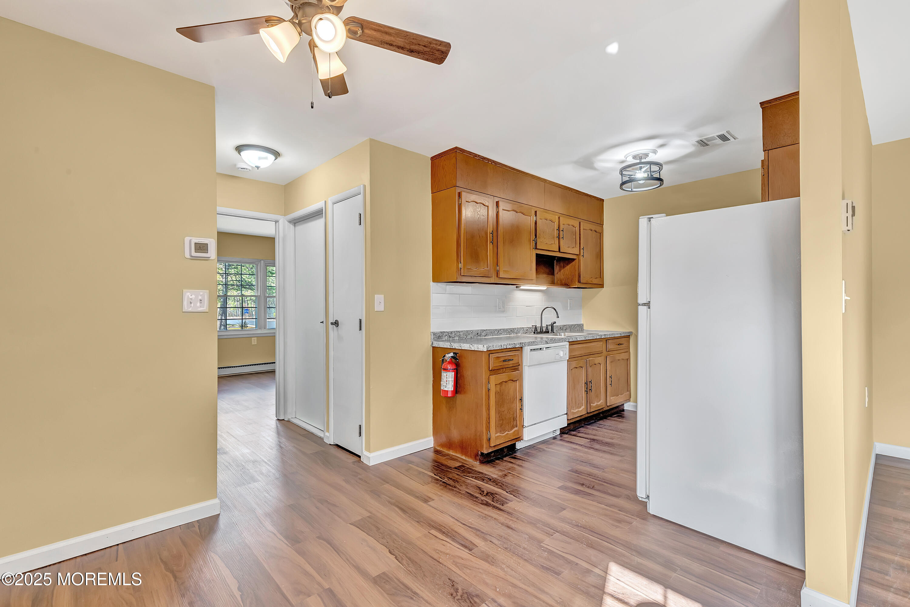 885A Inverness Court, Lakewood, New Jersey image 17