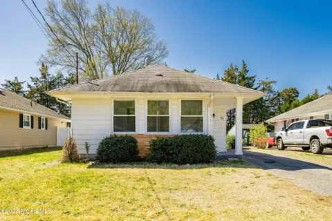 51 Berkshire Court, Toms River, NJ 08753 - MLS#: 22511199