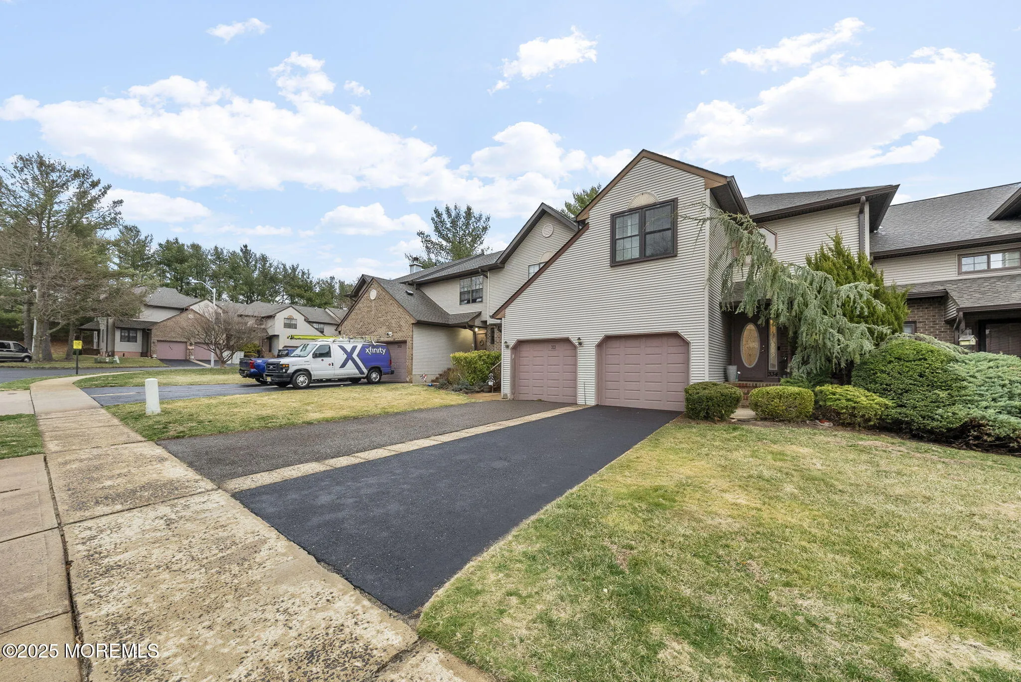 Manalapan, New Jersey 07726, United States, 3 Bedrooms Bedrooms, ,4 BathroomsBathrooms,Residential,Coming Soon,97929